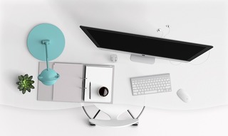 desk-1140699_1280.jpg