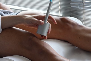 laser-2761498_1280.jpg