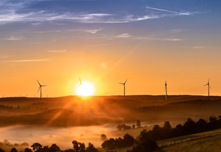 sunrise-3579931_1280.jpg